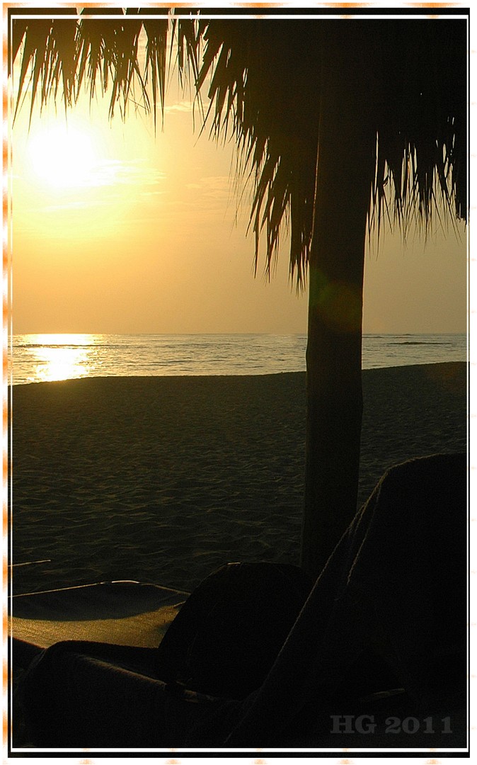 Strand-Sonnenschirm