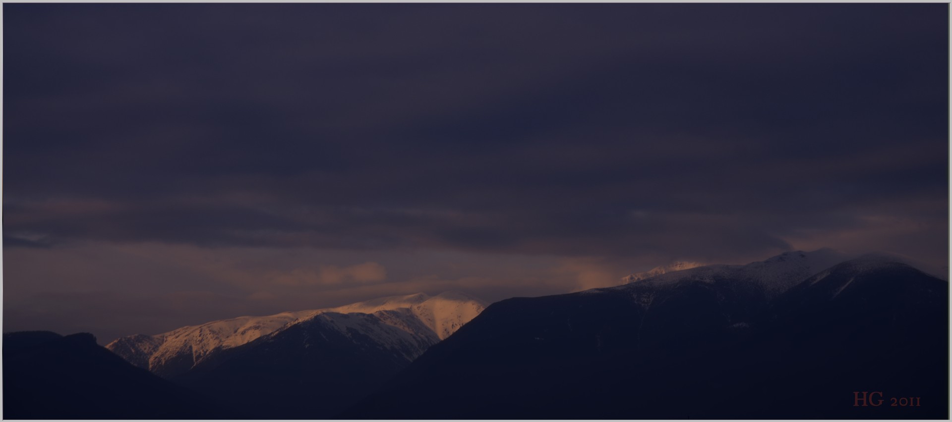 Sonnenuntergang in den Bergen