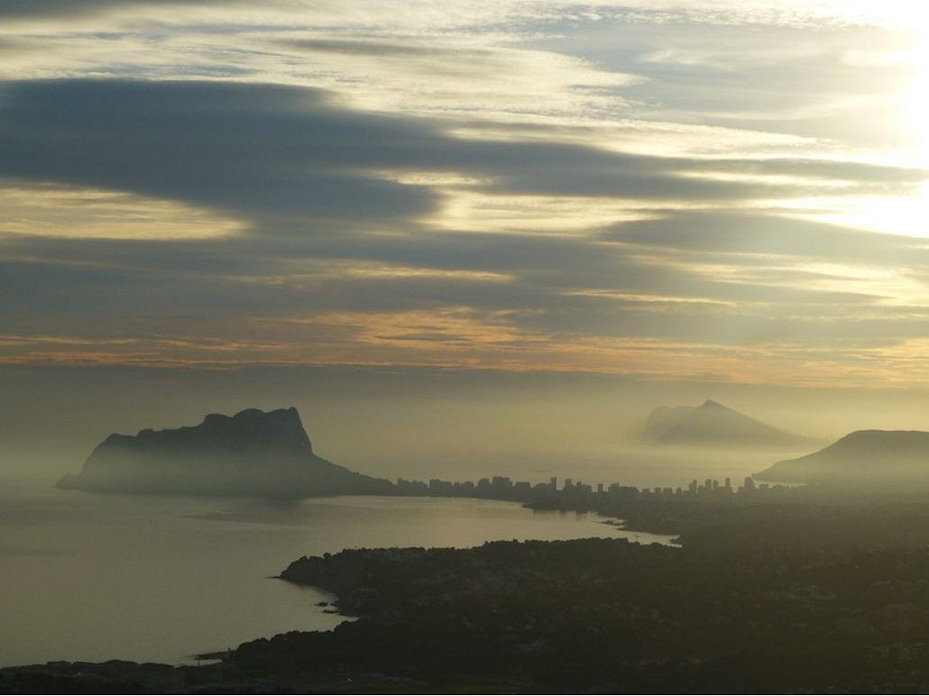 calpe im nebel