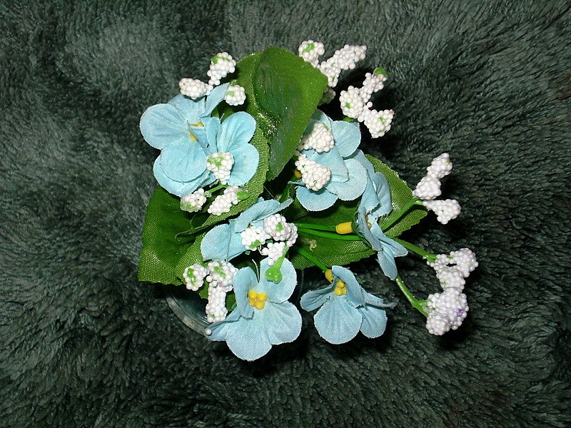 fake-flowers