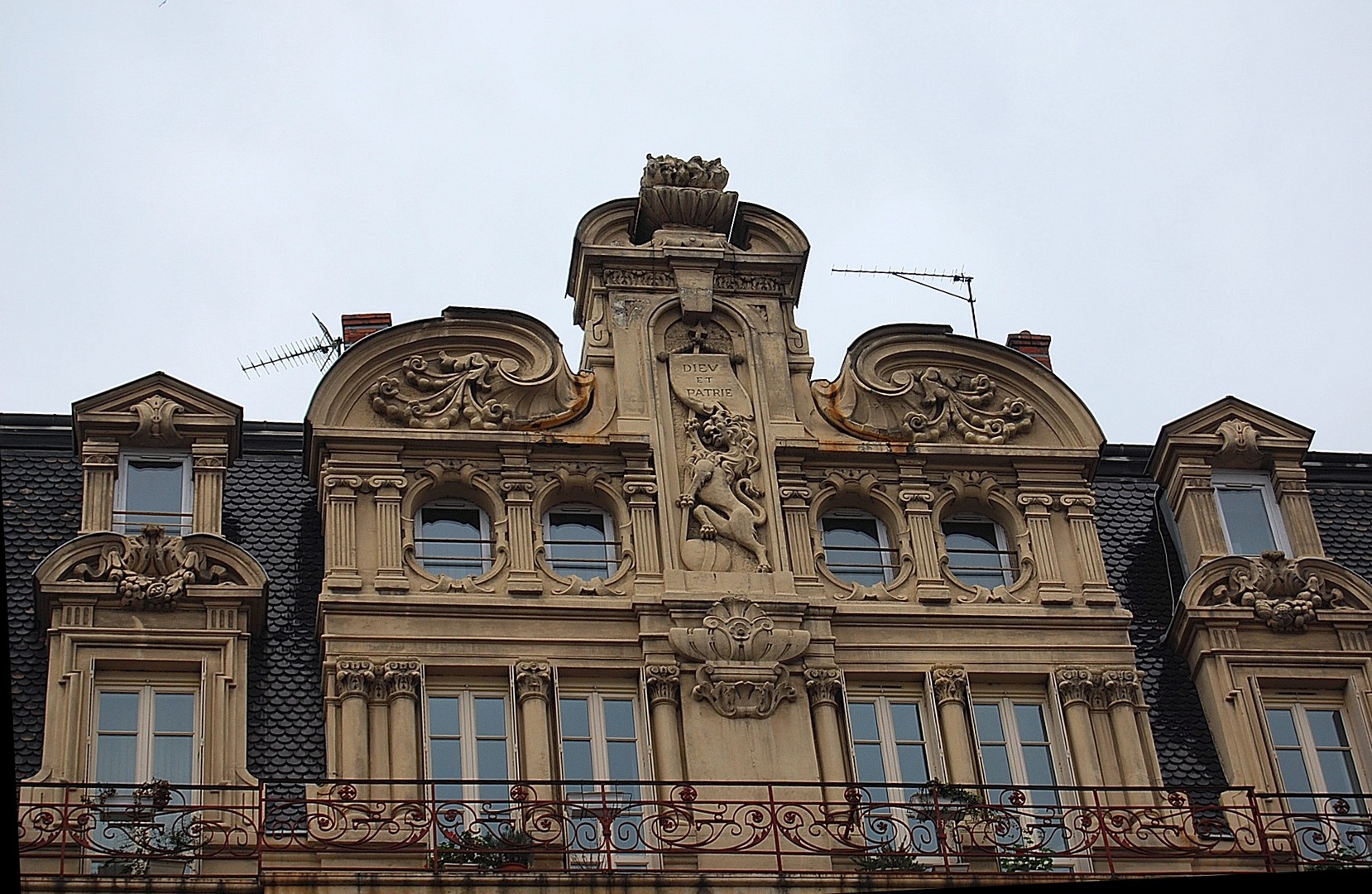 Bâtiment.