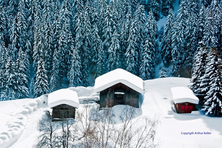 Bergdorf aus dem Zug 1