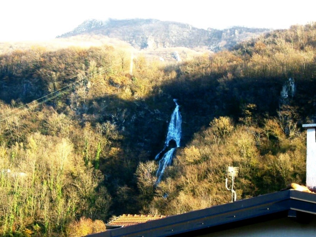 LA CASCATA