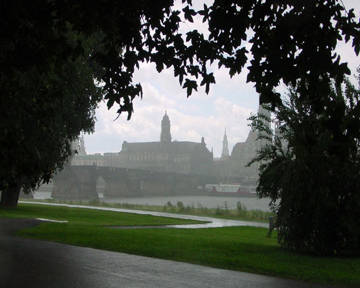 Regen wärmer griechen - wie es der Dresdner sagt