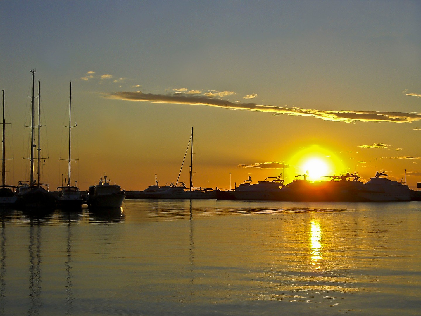 Sun goes down.........