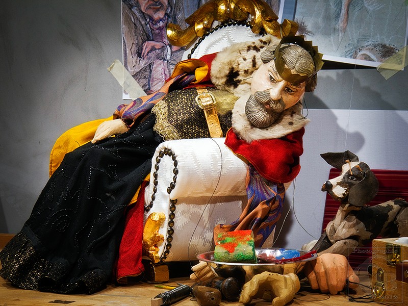 kleiner dicker könig